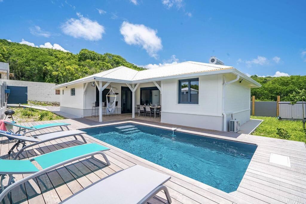 Superbe Villa Avec Piscine Et Proche Mer Au Diamant - 3 Chambres Et Salles De Bain Le Diamant Exteriör bild